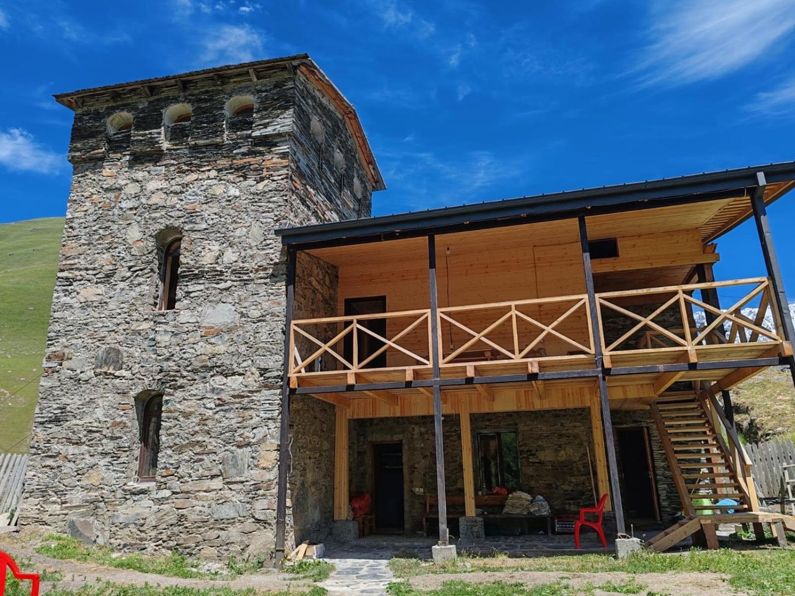 Chazhashi Guesthouse Ushguli Buitenkant foto