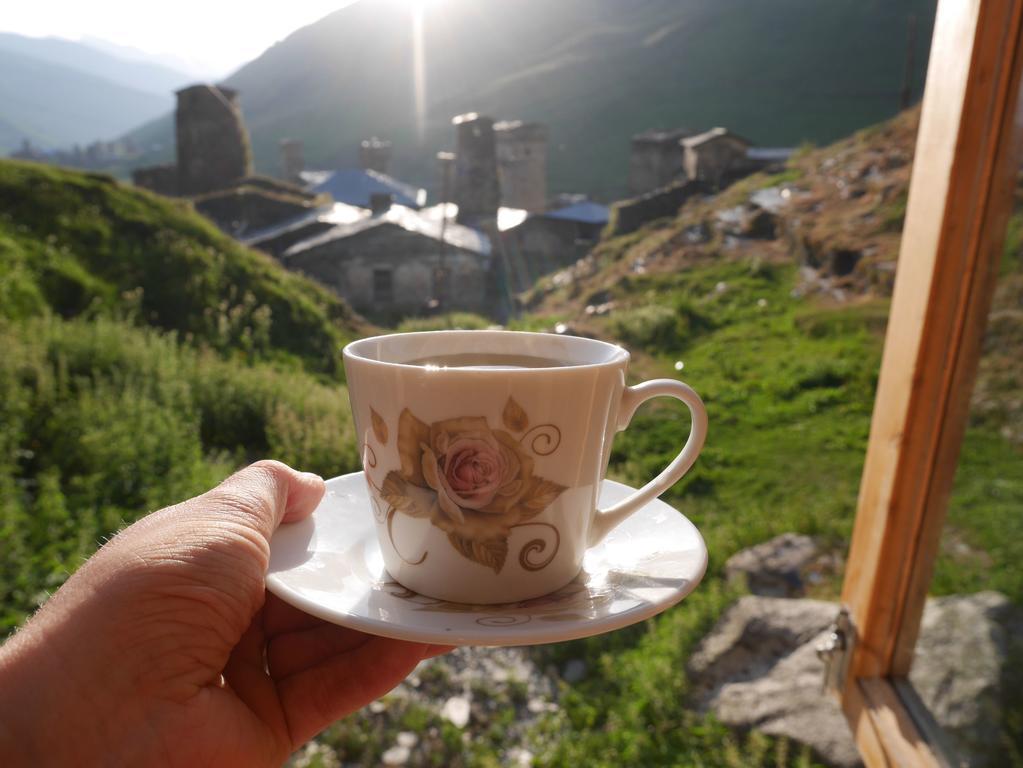 Chazhashi Guesthouse Ushguli Buitenkant foto